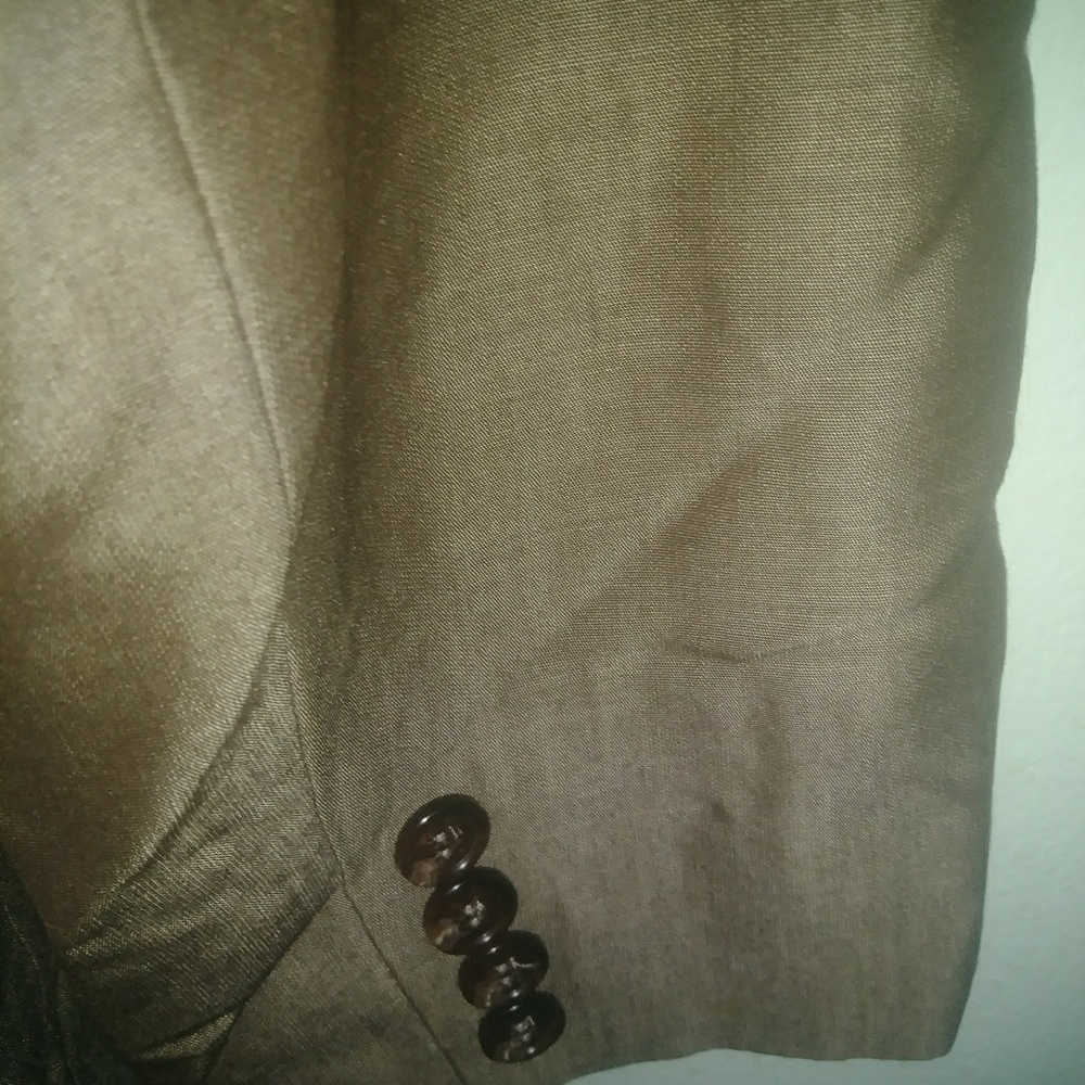 Blazer - Picture 4 of 5